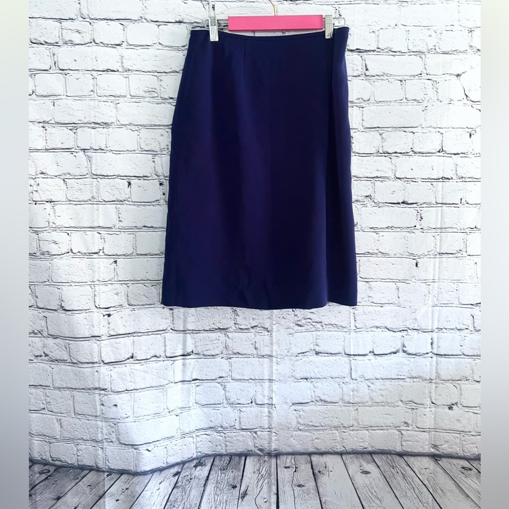 Navy pencil skirt. Size 10P